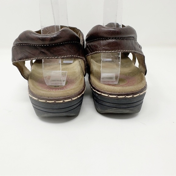 TAOS Escape Leather Sandals - Picture 5 of 9